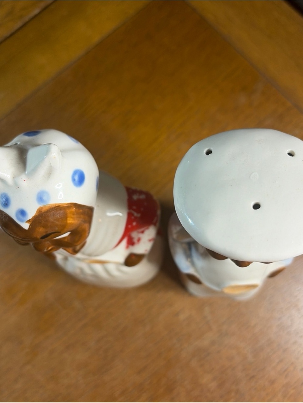 Vintage Large Americana Salt & Pepper Shakers (1940s–50s)  8” - Picture 5 of 8
